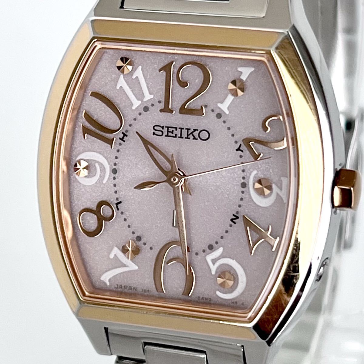 【稼働】磨き済み セイコー SEIKO ルキア LUKIA レディース 腕時計 電波ソーラー 美品 ピンクシルバー文字盤 ゴールド s2380