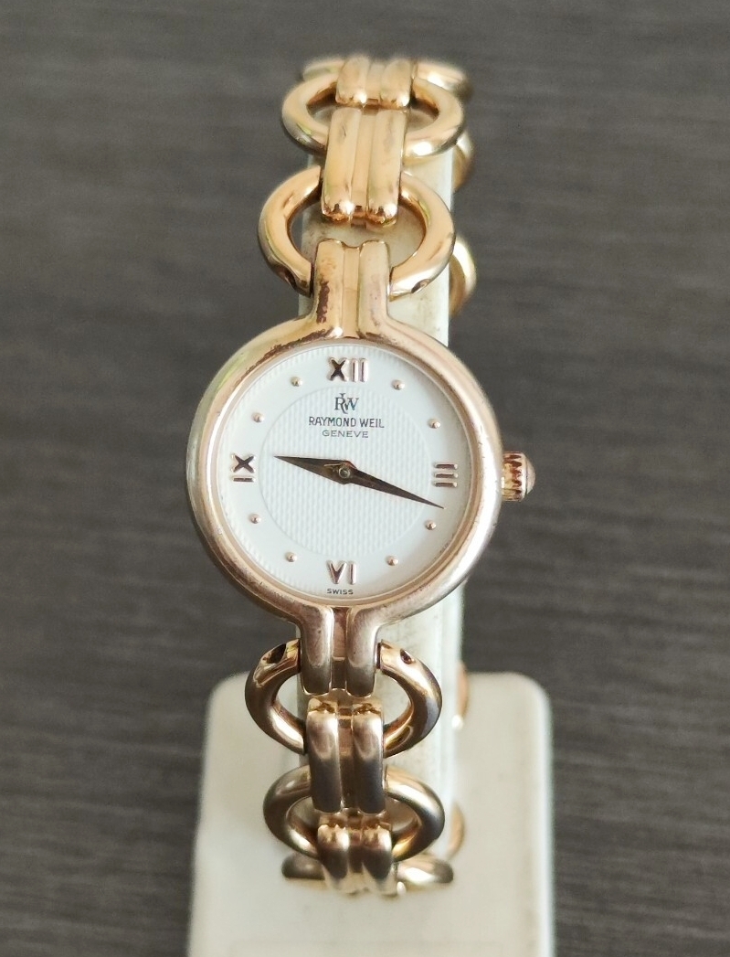 稼働品 RAYMOND WEIL レディース腕時計 アイボリー文字盤 オリジナルバンド 