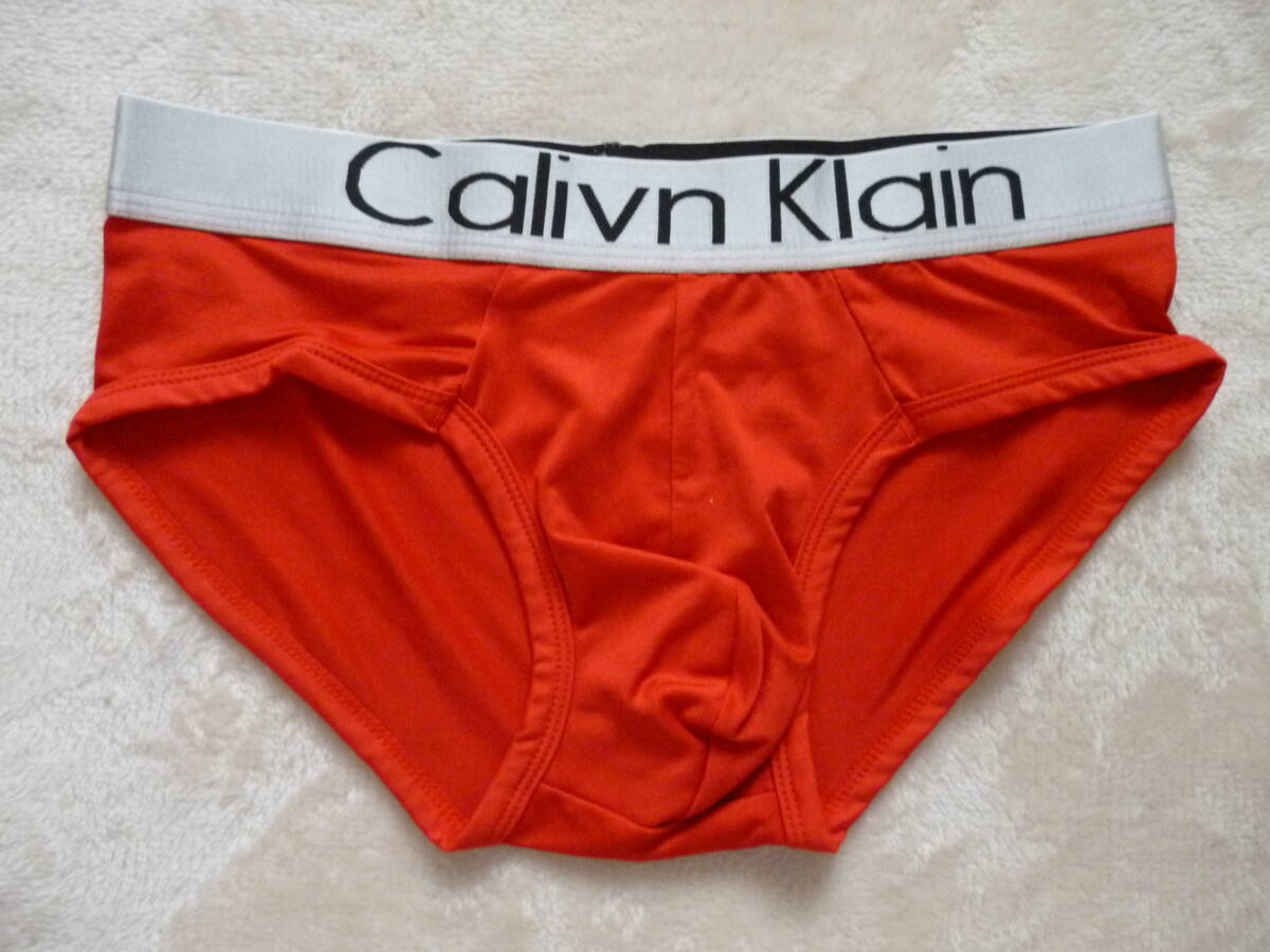 Calivn Klain　カルバンクライン　メンズ　ブリーフ　ウエストゴム　ロゴ入り　L　レッド