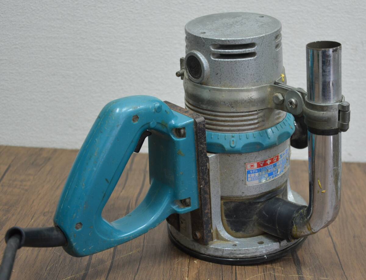 J-8 makita マキタ ルーター 3600HA 電動工具 100V 通電動作確認済 保管品 