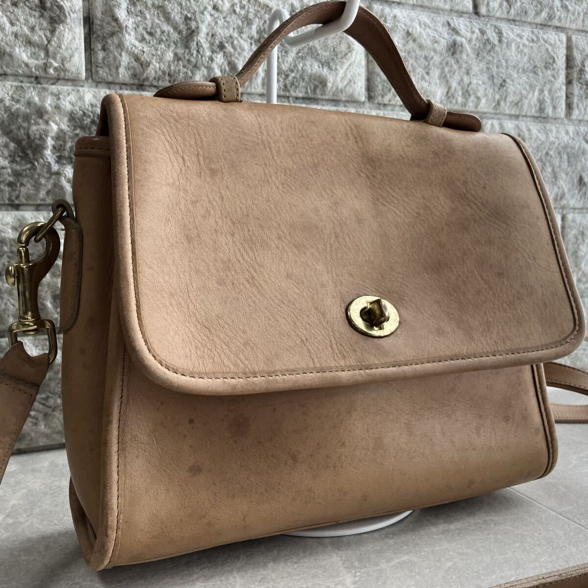 超希少 良品 COACH コーチ オールドコーチ ヴィンテージ ショルダーバッグ ハンドバッグ 2way ターンロック フラップ 斜め掛け 茶 0299-216