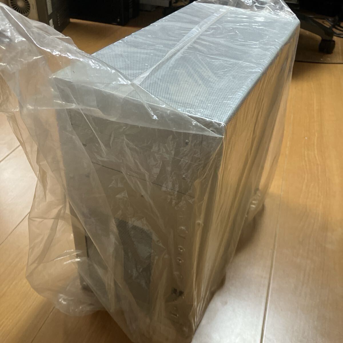 星野金属工業（ソルダム / WiNDy）MicroATX対応ミニタワーPCケース「ALTIUM S6」オールメッシュ 新品 未使用 シリアル入 保証書付