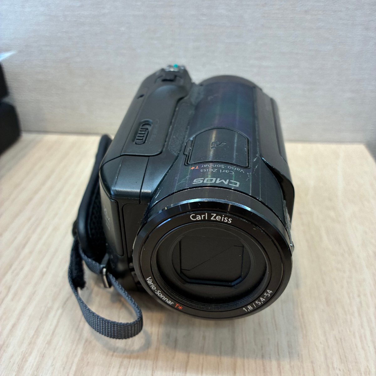 【485_96923】Sony ソニー デジタルビデオカメラ Handycam HDR-HC9 通電確認済み 充電コード付き