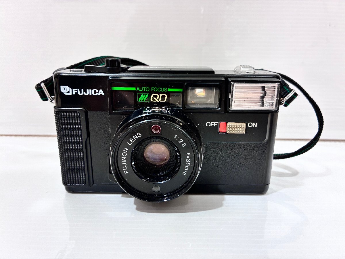 【501_40510】FUJICA　コンパクトフィルムカメラ　AUTO-7 QD フジカ フィルムカメラ フィルム一眼レフカメラ　ボディのみ ストラップ/ケー