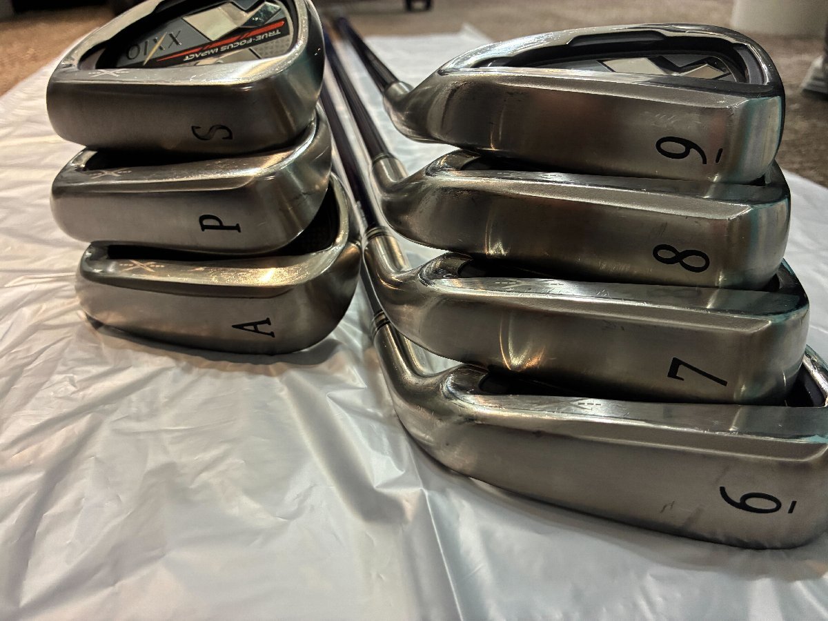 【241_98099】XXIO ゼクシオ DUNLOP ダンロップ アイアン セット 7本セット 51g Tg3.8 SR TRUE‐FOUCS IMPACT XXIO 10 ケースつき 小傷有