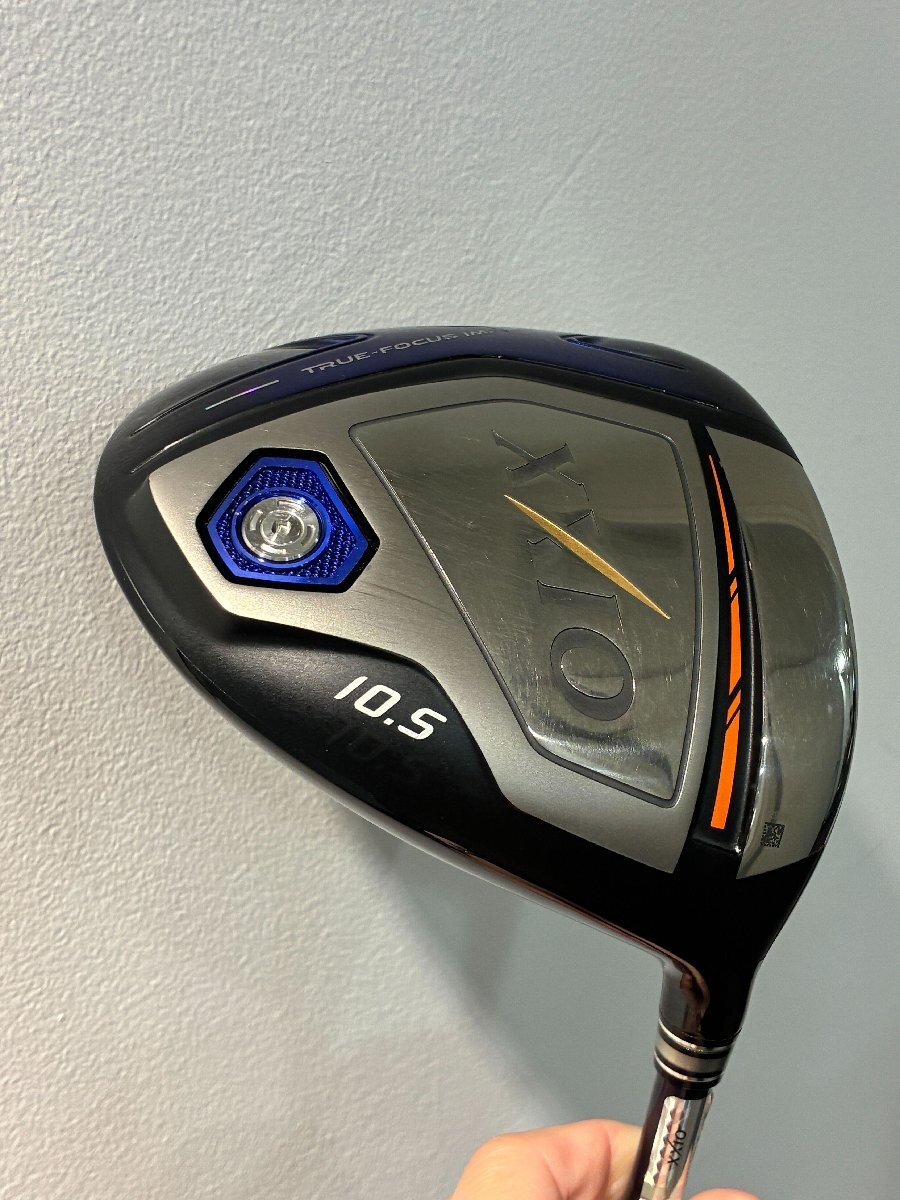 【241_98037】XXIO ゼクシオ DUNLOP ダンロップ ドライバー 2018 10.5° MP1000 XXIO 10 ネイビー 43g SR Tg6.3 TRUE FOCUS IMPACT　ケース