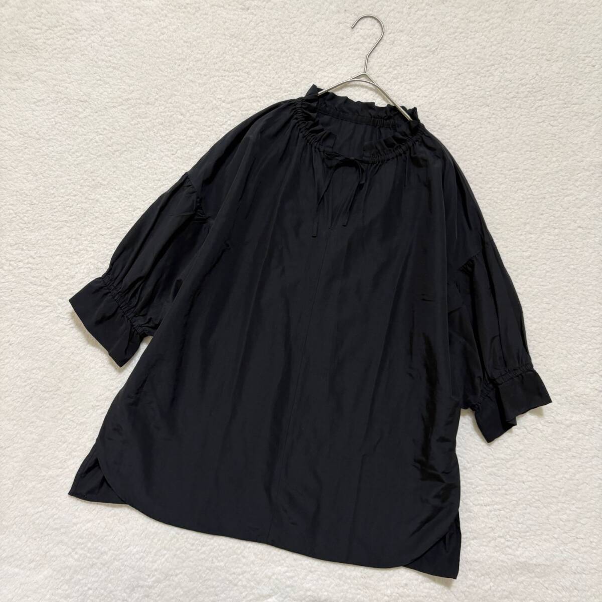 大きいサイズ２LT アンタイトル UNTITLED ゆったり ブラック 半端袖 ブラウス シャツ 日本製 レディース トップス L~2L相当
