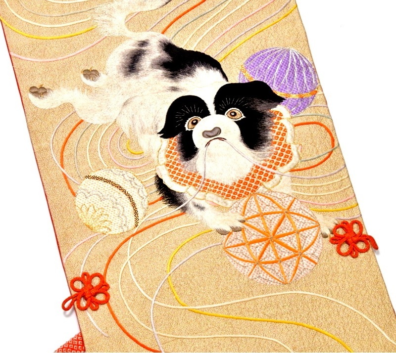 717 見事な日本刺繍！薬玉と狆 ゆたん 琴掛布 子犬● 和楽器 織物 カバー お琴 箏曲 骨董 古美術 日本美術 古布