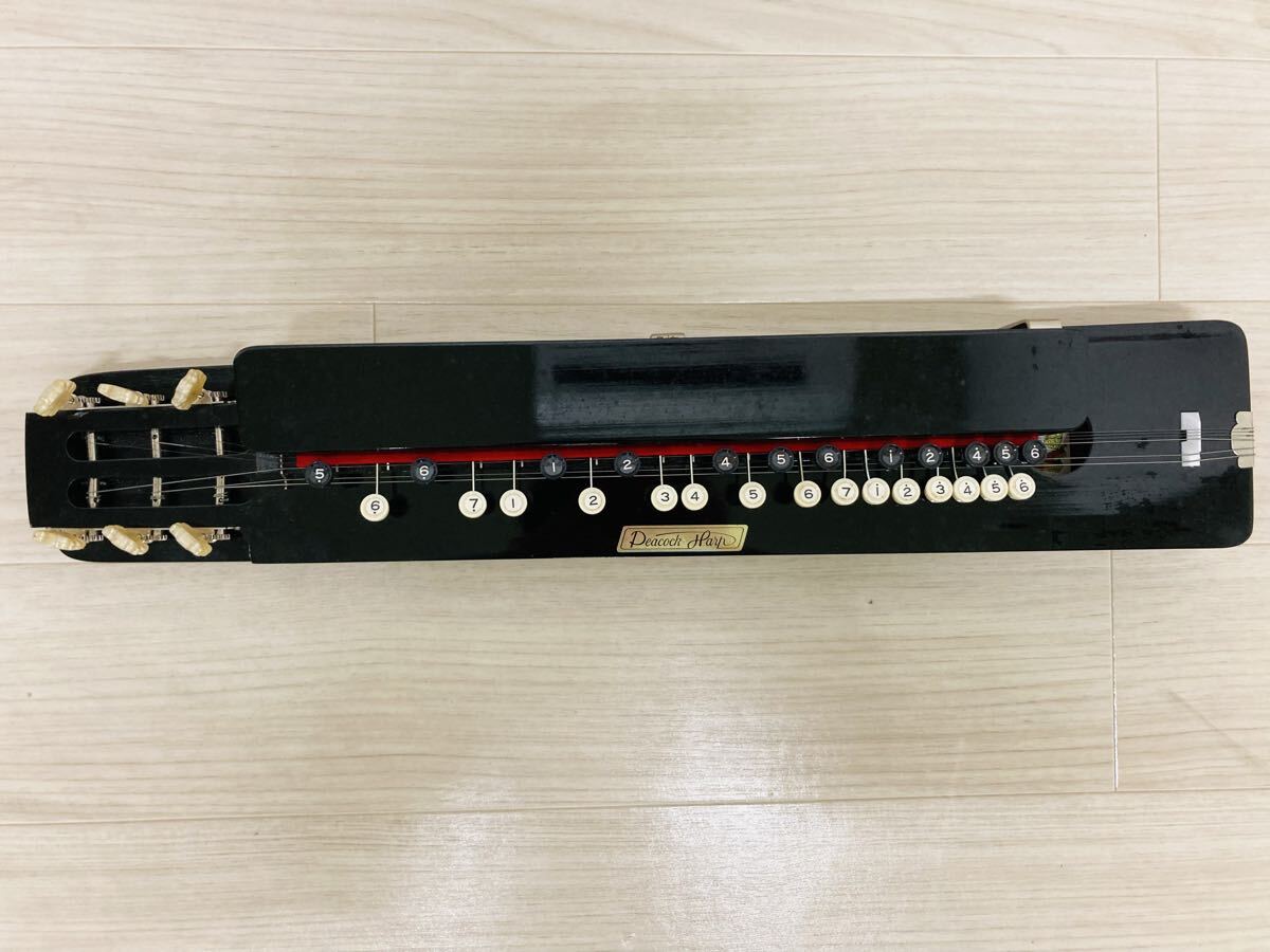 7.3) PEACOCK HARP ピーコックハープ 琴 楽器 幅約68cm 高さ約8cm 奥行き約13cm 音出し未確認 ジャンク 現状品