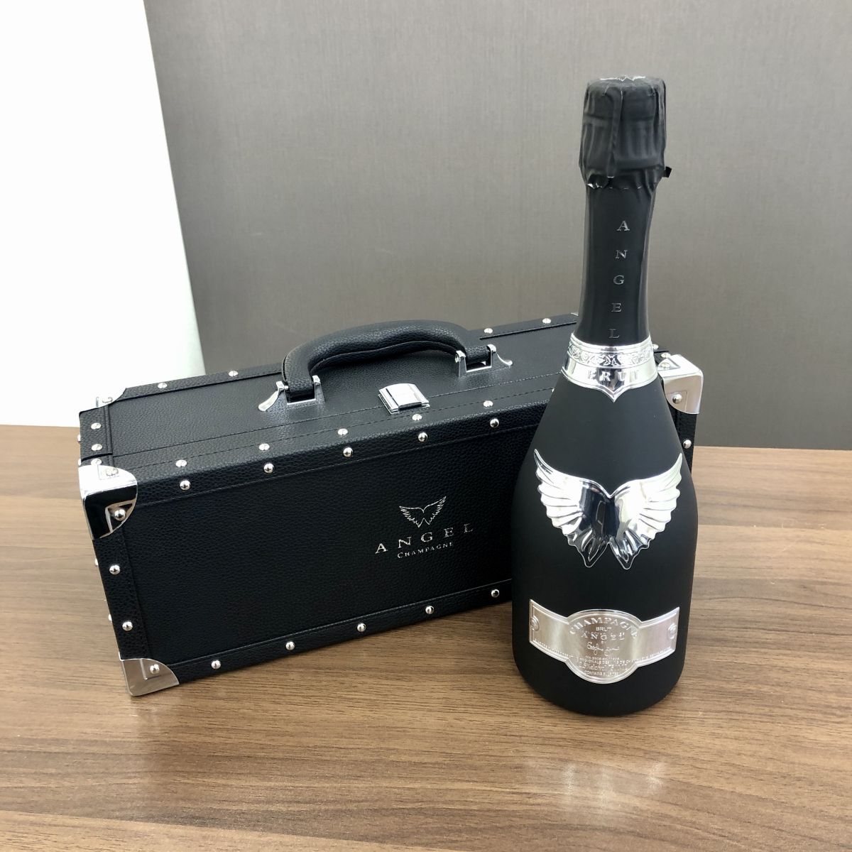 ♪【未開栓】エンジェル ブリュット ブラック 750ml/12.5度/瓶 S55997875291