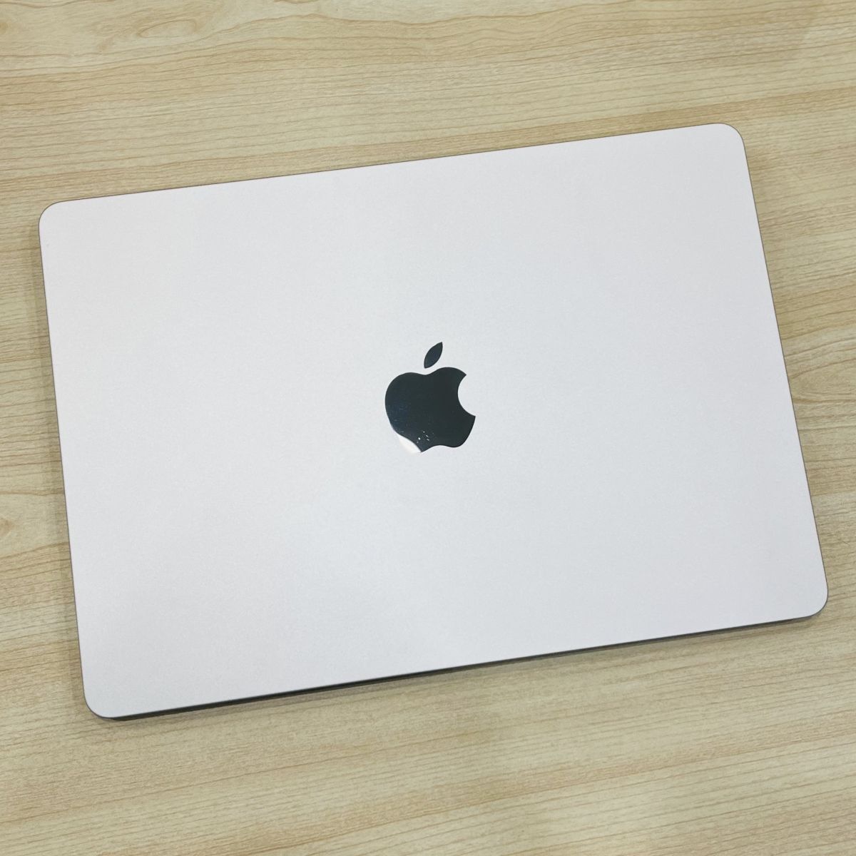 ◆【美品】MacBook Air 13.6インチ 2022 M2 メモリ 16GB SSD 512GB スターライト A2681 S98002481441