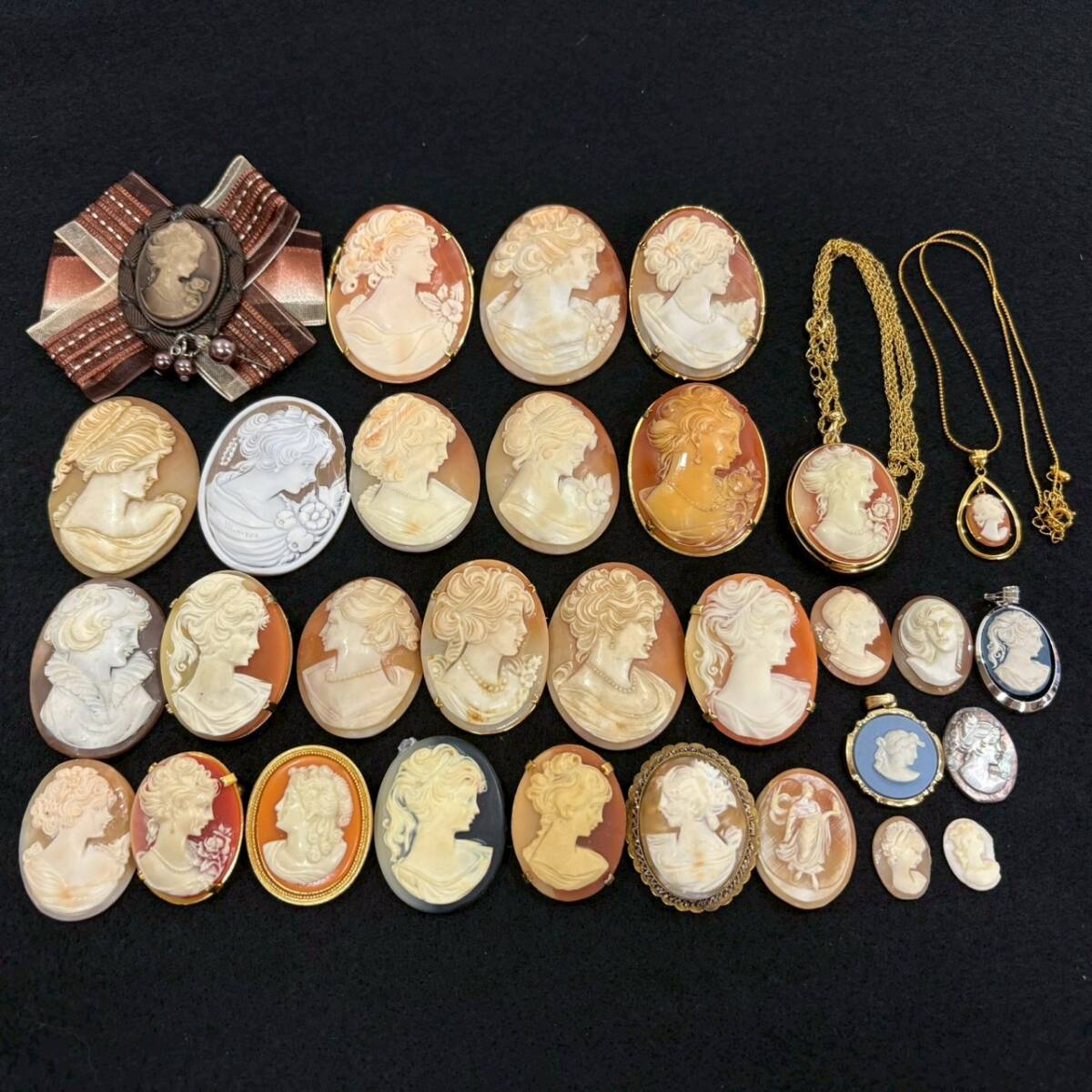 ■ 1円〜【まとめ売り】 カメオ カメオ風 まとめ 総重量約200g ブローチ ネックレス 等 レディース アクセサリー 服飾小物 装飾 L160292