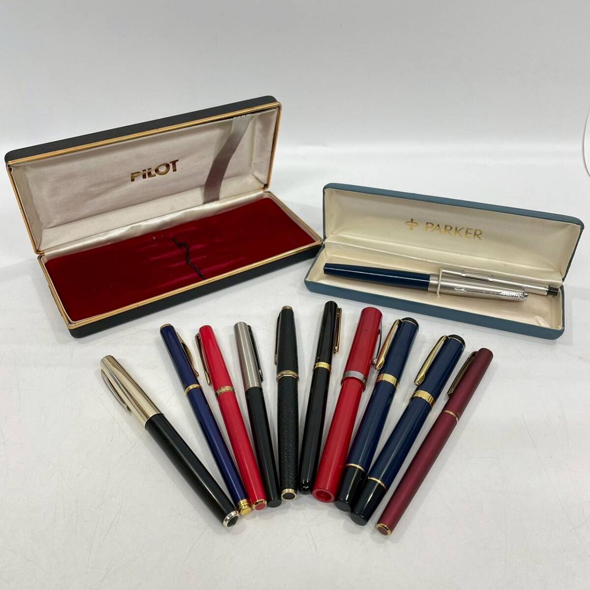 ■ 1円〜【まとめ売り】 万年筆 11点まとめ ペン先 14K あり PILOT SAILOR PLATINUM PARKER SHEAFFER 等 筆記用具 事務用品 文房具 L160302