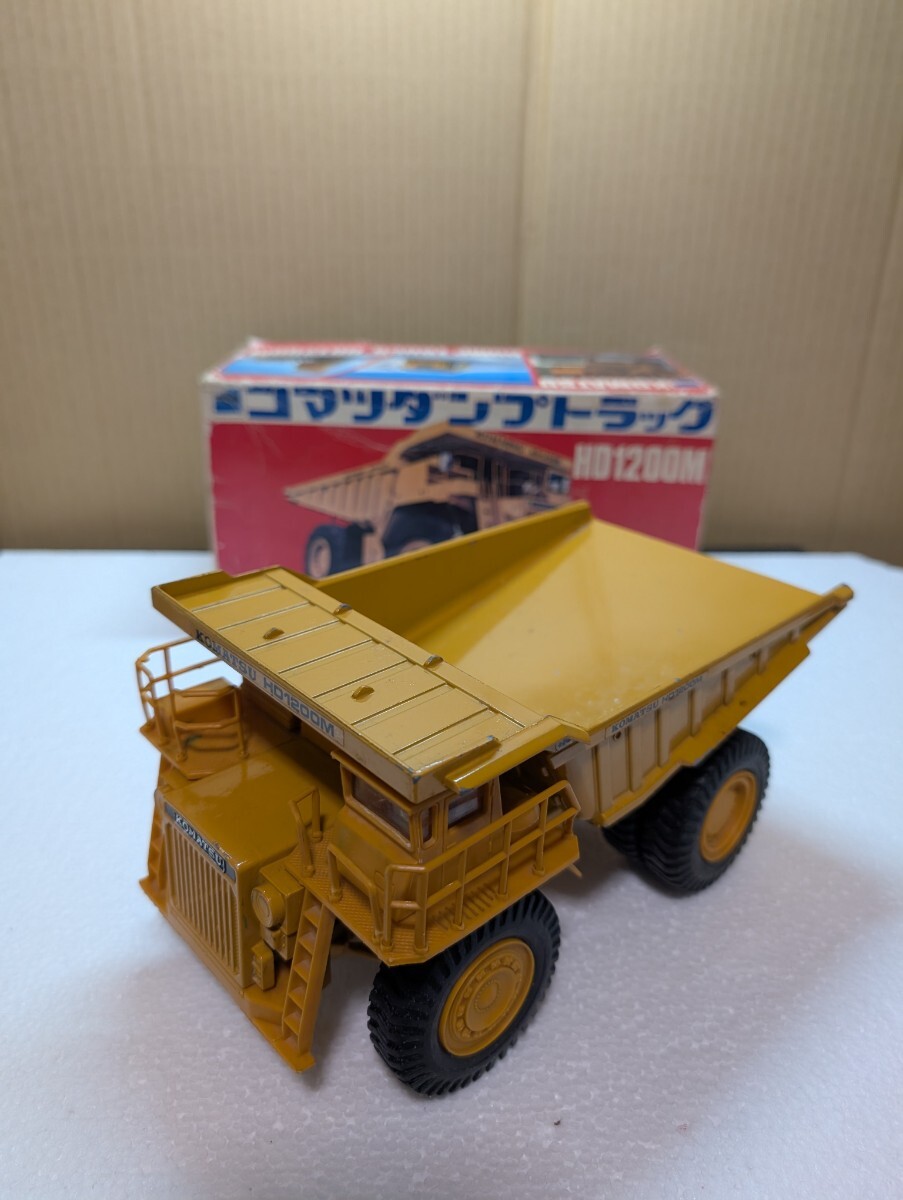 建機モデル ダイヤペット特注 KOMATSU コマツ ダンプトラック KOMATSU DOMPTRUCK HD1200M 建機 重機 MADE IN JAPAN Diapet