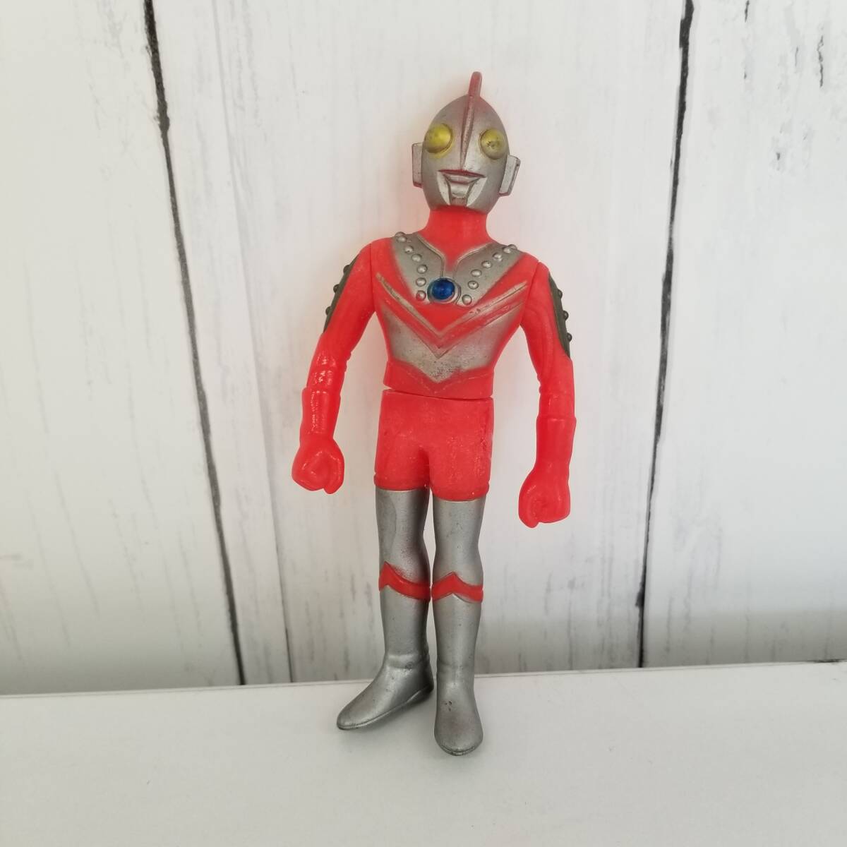 ウルトラマンゾフィー ポピー ミニ ソフビ フィギュア 円谷プロ ウルトラマン キングザウルス 当時物 特撮 日本製 おもちゃ 中古品 KW
