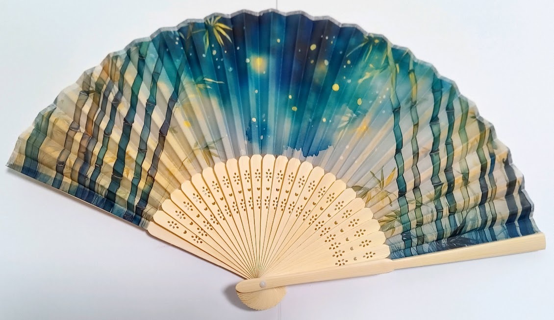 ★大人気 最後の１点です！【★特級品 ほたる ホタル 蛍 扇子 幻想色 布タイプ 21㎝ 天然竹使用】竹 タケ たけ 和柄 夏 扇子 うちわ 団扇