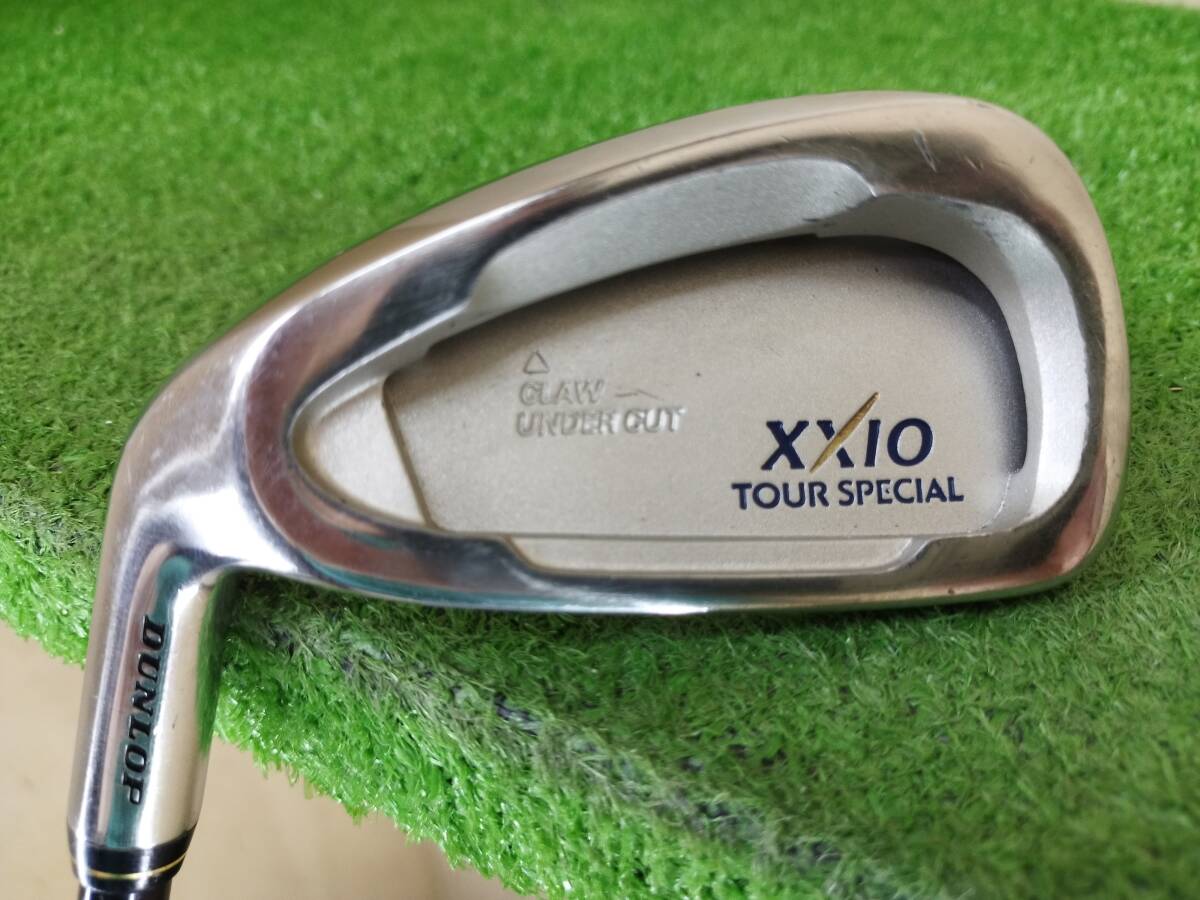 【アイアン単品・左利き用】DUNLOP XXIO ダンロップ ゼクシオ TOUR SPECIAL　4番アイアン 純正カーボンシャフト フレックスR