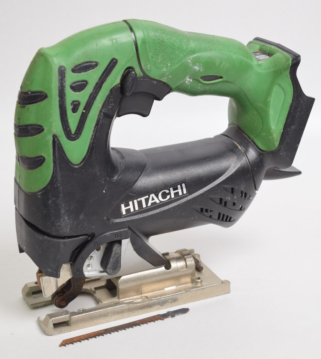 動作品 HITACHI 日立工機 CJ18DSL 18V 135mm コードレスジグソー 電動のこぎり 電ノコ 切断機 DIY 電動工具 大工道具 RU-630K/031