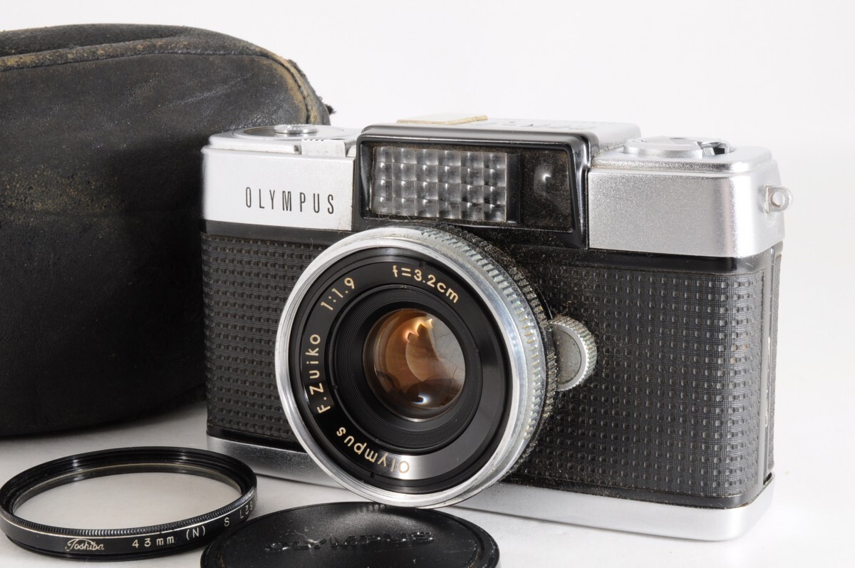 OLYMPUS オリンパス ペン PEN D F.Zuiko 3.2cm F1.9 コンパクト フィルム カメラ ハーフカメラ ケース 32mm レンズ レトロ RU-535S/030