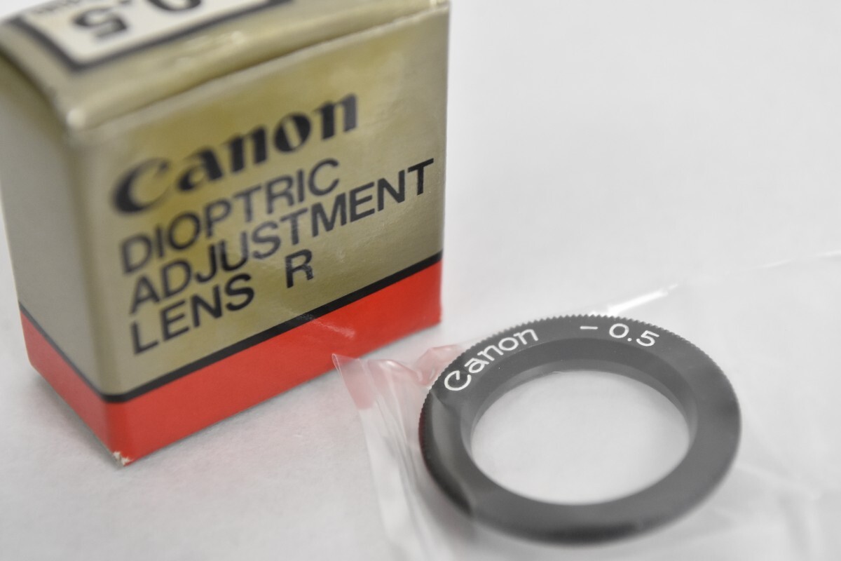 未開封 Canon キャノン DIOPTRIC ADJUSTMENT LENS R -0.5 F-1用 視度補正レンズ キヤノン 一眼レフ カメラ アクセサリー RR-636G-A/714
