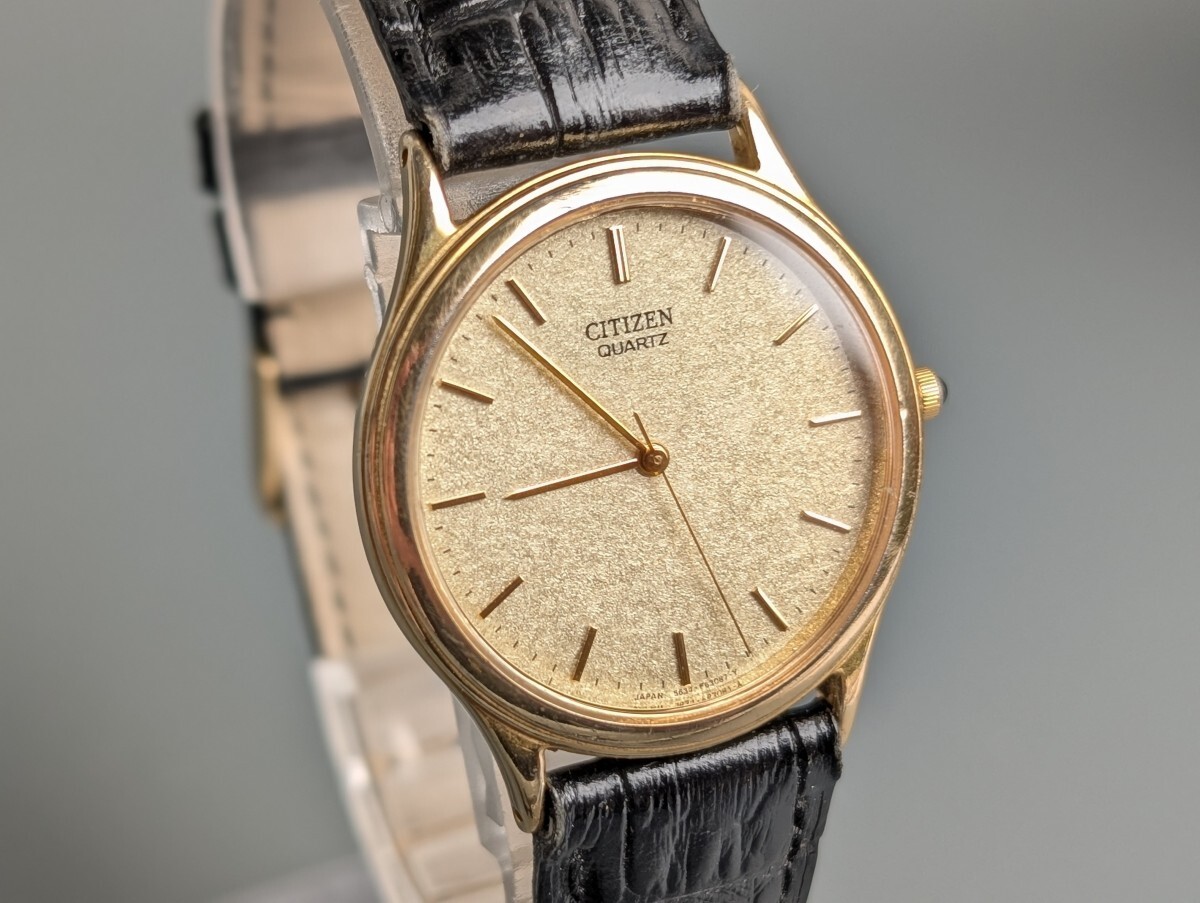 稼働 CITIZEN シチズン 5634-F62237 ラウンド ゴールド文字盤 クォーツ QZ メンズ 腕時計 アンティーク RU-382G/018