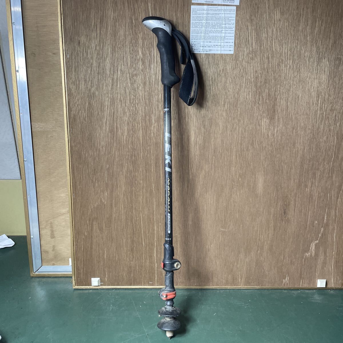 LEKI レキ トレッキングポール MAKALU CARBON マカルー カーボン 登山杖