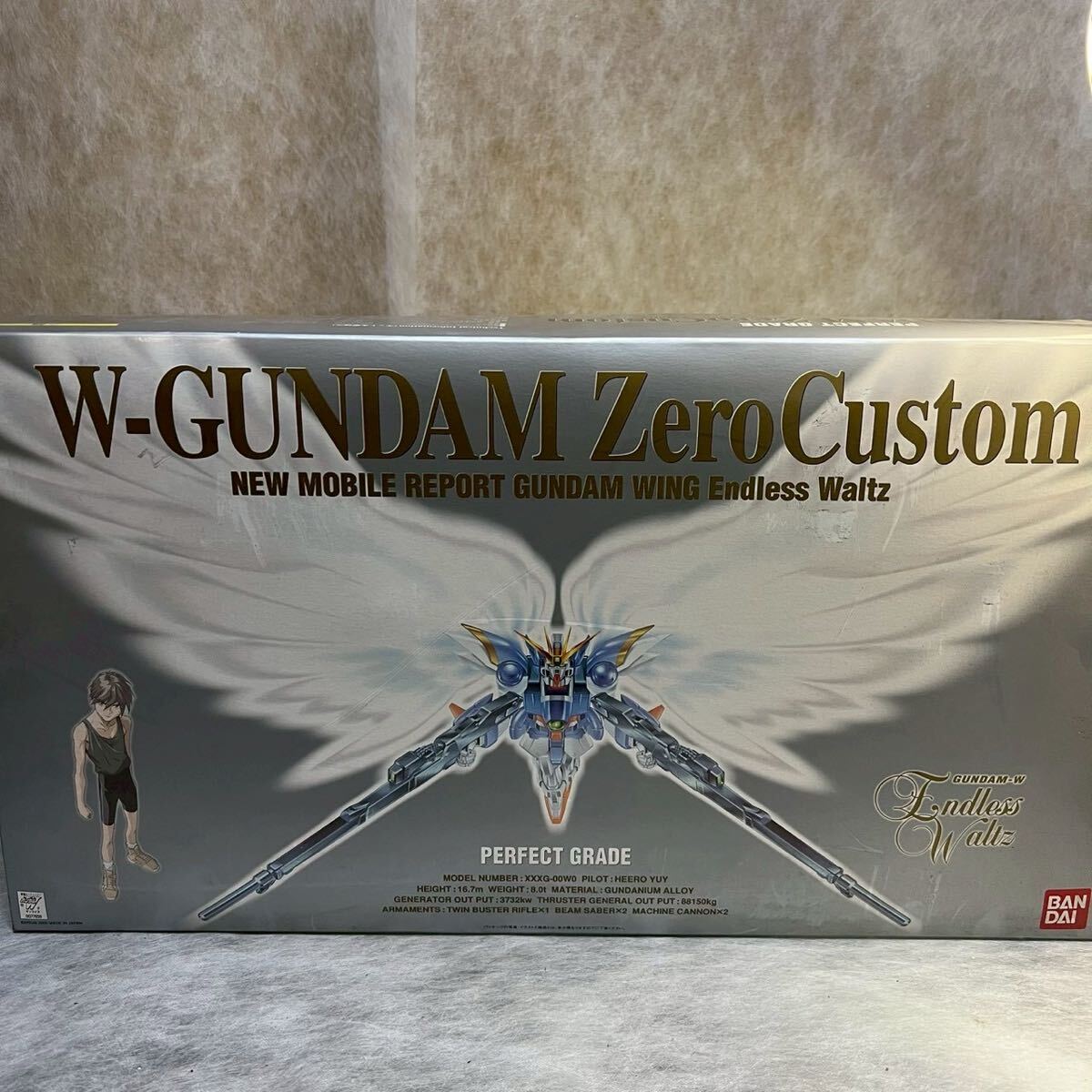 PG 1/60 ウイングガンダムゼロカスタム　未組み立て品