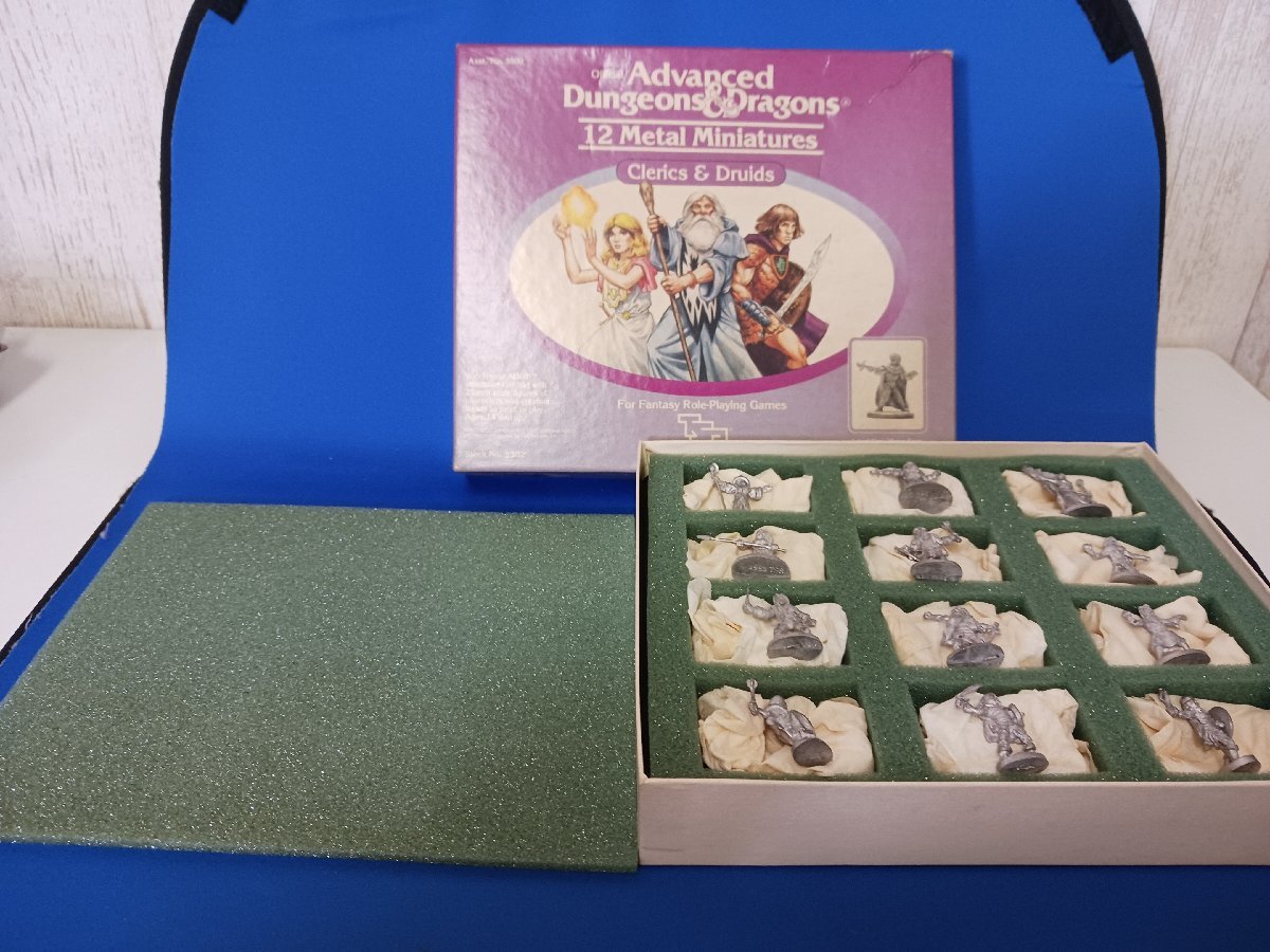AD&D メタルミニチュアフィギュア 12体 Clerics & Druids 未塗装 箱入 TSR社 1983年 （現状品）