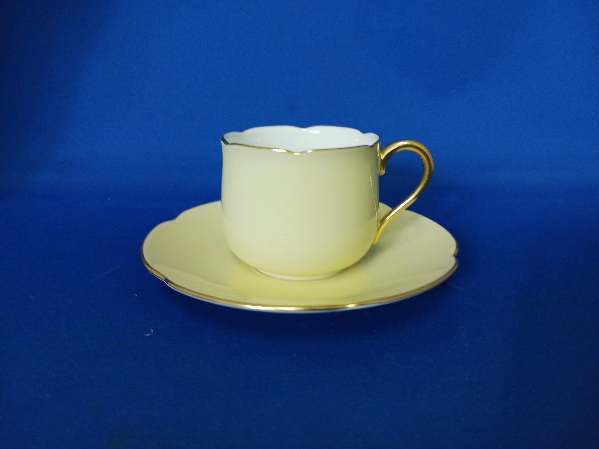 大倉陶園　デミタスカップ＆ソーサ―　色蒔き　クリームイエロー（現状品）
