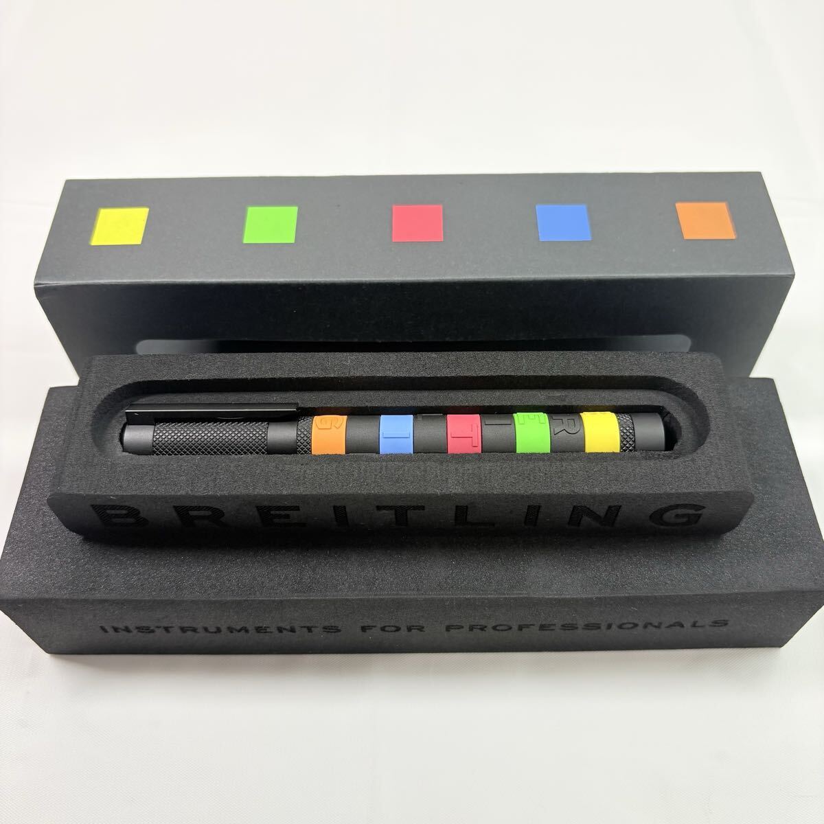 新品　BREITLING ブライトリング ボールペン レインボー 箱付 非売品 ノベルティ 