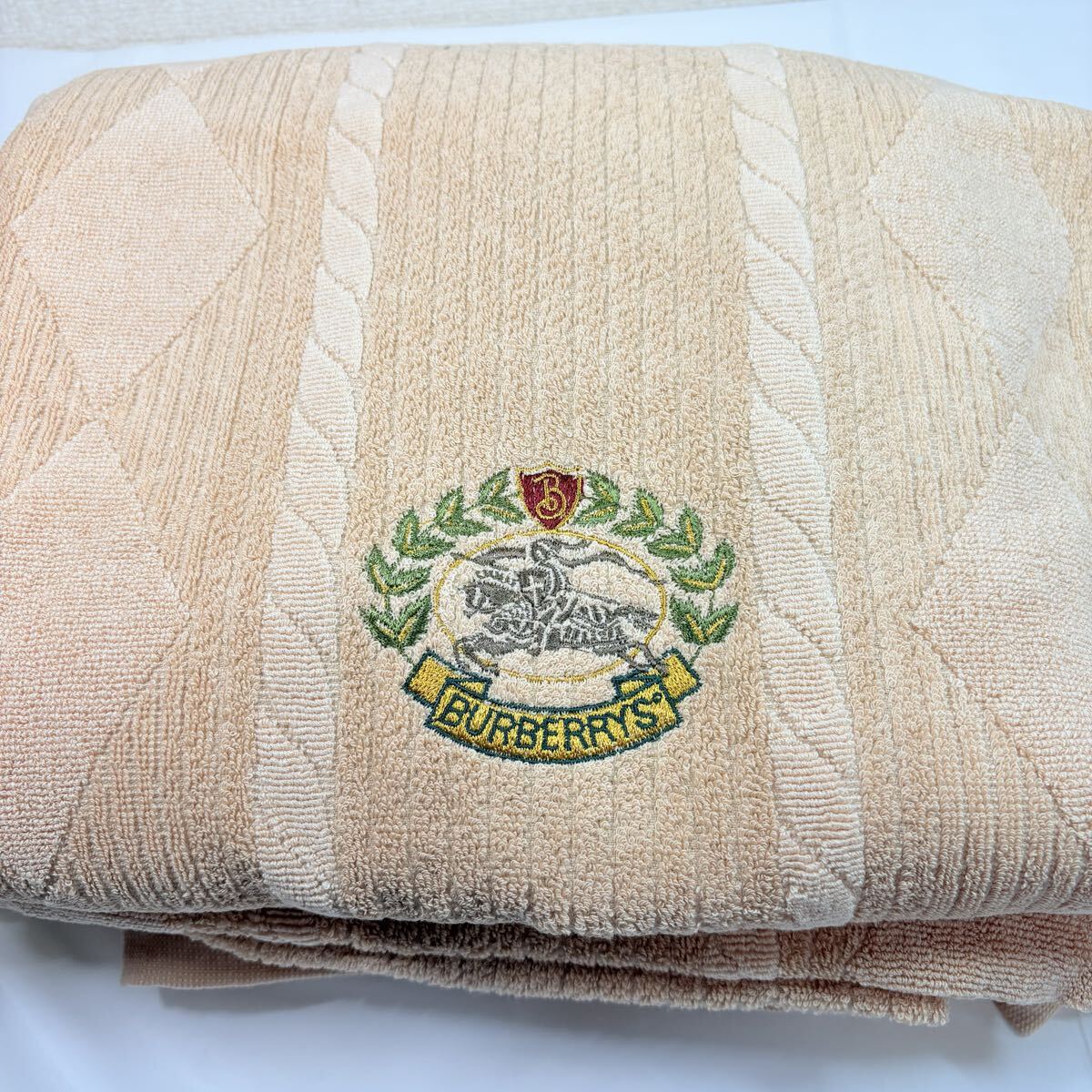 Burberrys BURBERRY オールドバーバリー　タオルケット　140×240cm ホースロゴ　エンブレムロゴ　ベージュ　西川産業　中古