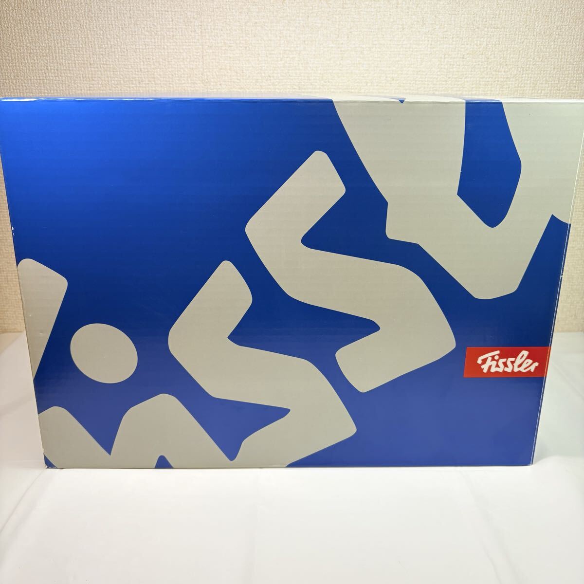新品　未使用品　Fissler フィスラー　圧力鍋 ビタクイックプレミアム4.5L ガラス蓋付き