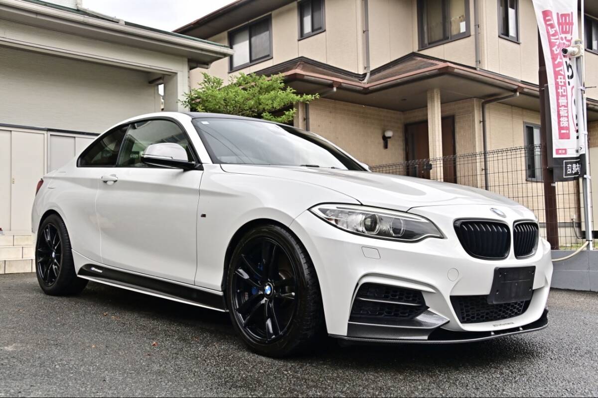 ☆ 平成27年 ☆ BMW ☆ 2シリーズ ☆ M235i クーペ ☆ 137,000km ☆ 8AT☆ 黒革 ☆ 車検2年付き ☆