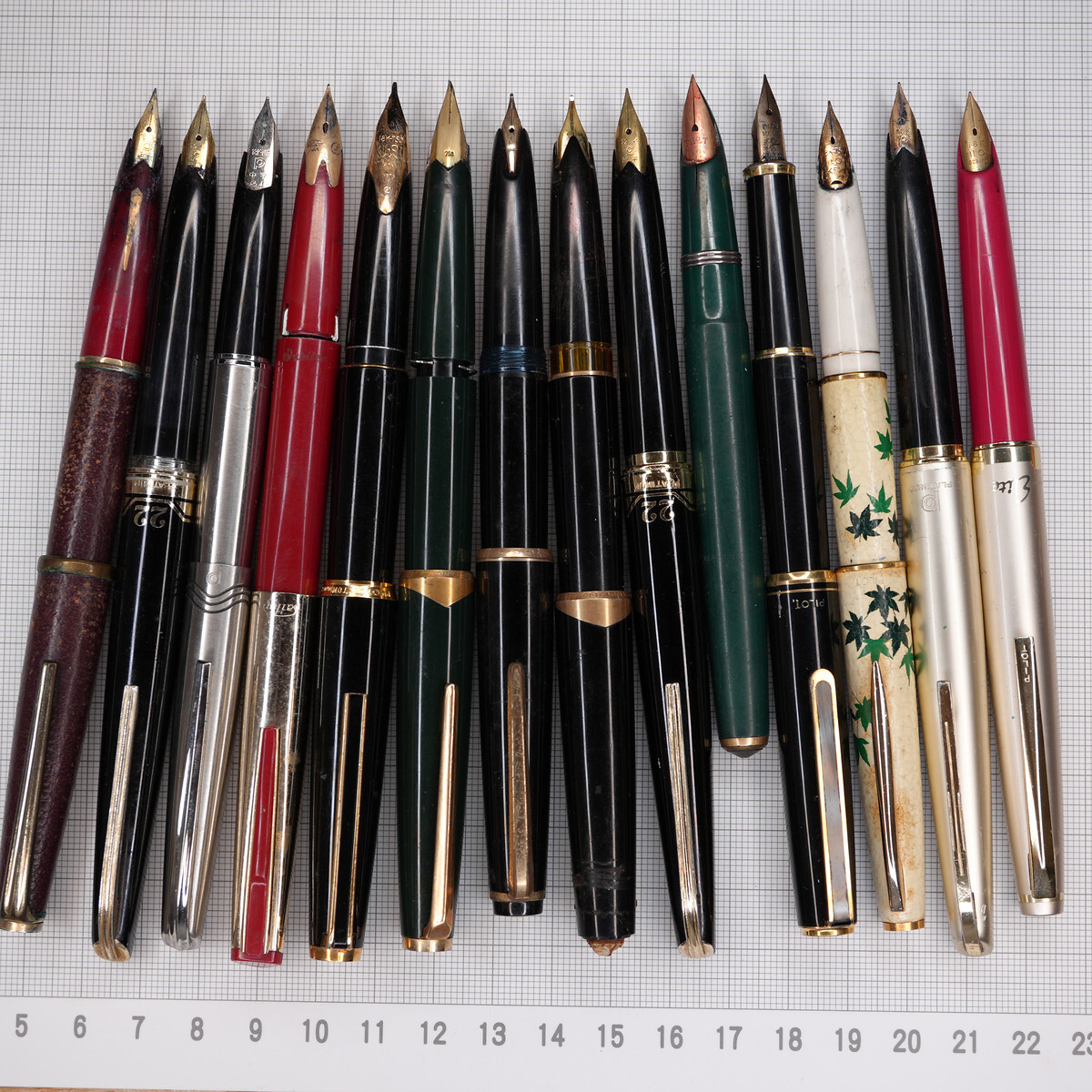 【まとめ】 金ペン 万年筆 MONTBLANC モンブラン PILOT パイロット 18K 14K 22K セーラー プラチナ ジャンク 筆記具 ヴィンテージ