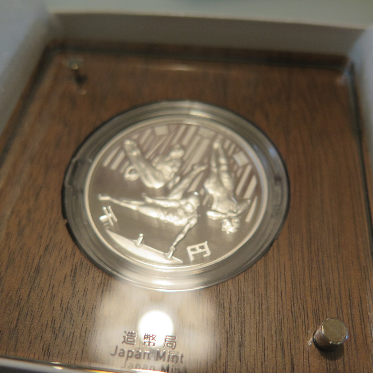 東京2020オリンピック　1000円銀貨　体操
