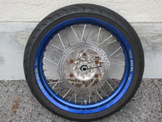DT230 LANZA？　フロントホイール　17M/C×MT3.00　EXCEL モタードホイール？