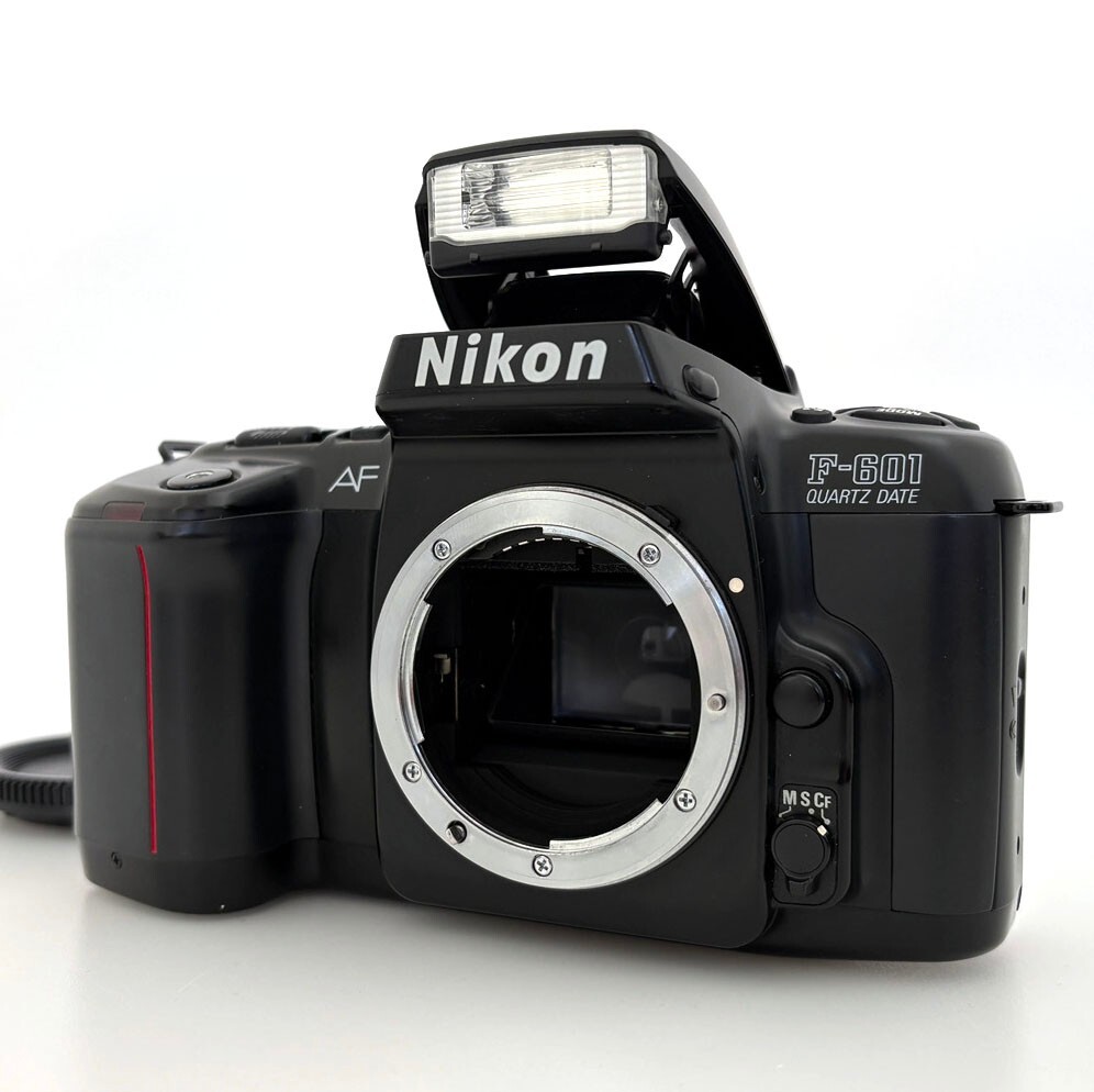 【ニコン】Nikon F-601 QUARTZ DATE フィルム一眼レフ ボディ 電池付き #R955a