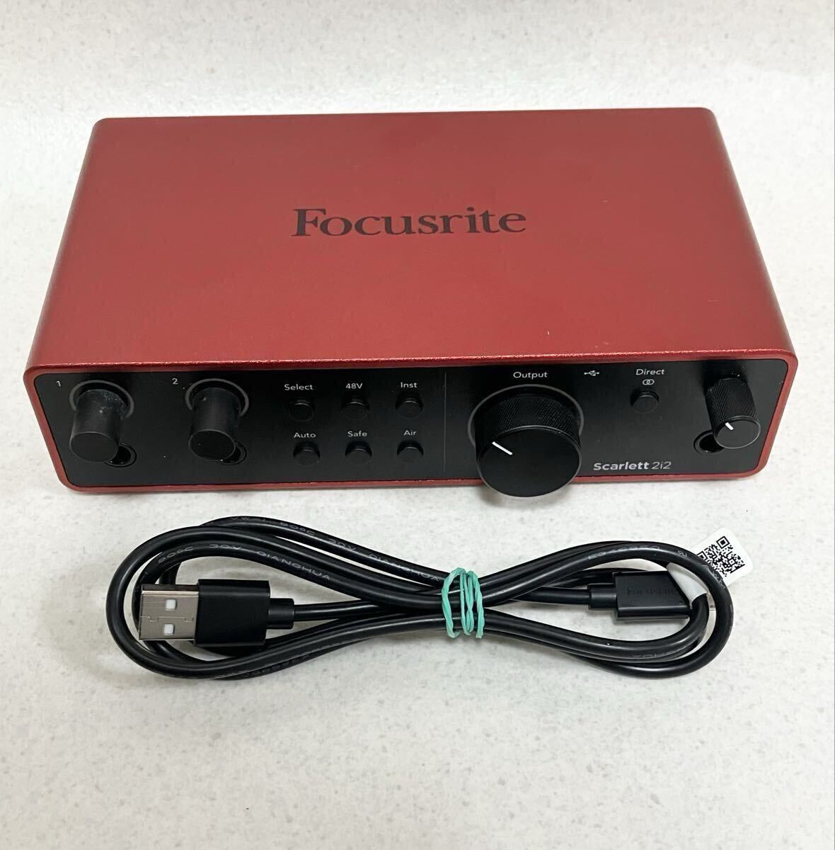 Focusrite Scarlett 2i2 オーディオインターフェイス　通電確認のみ