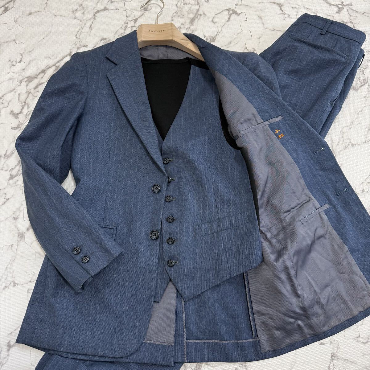 良品/Mサイズ/【男の嗜み】日本製 スリーピース セットアップスーツ 3piece ストライプ メンズ ネイビー 紺 