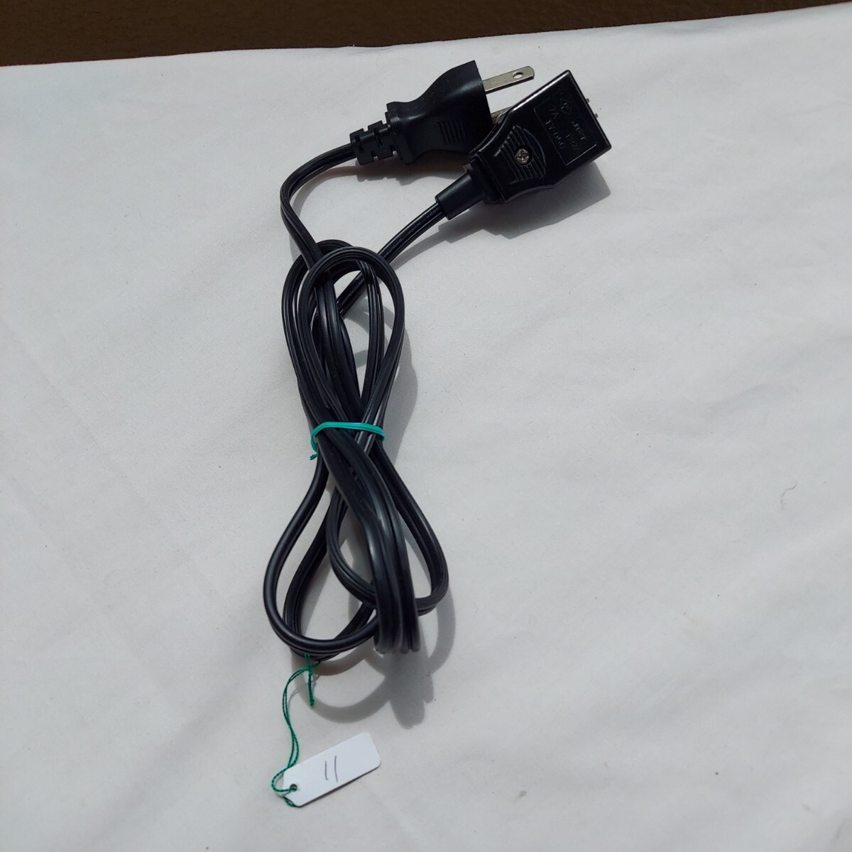 ♪マグネット式♪電源コード♪11♪TY-056♪中古♪♪