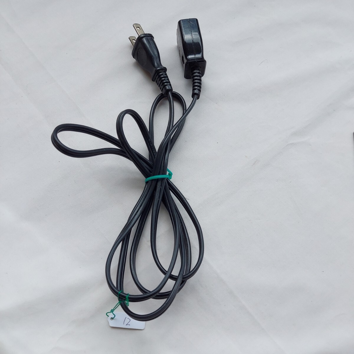 ♪マグネット式♪電源コード♪12♪7A♪中古♪♪♪