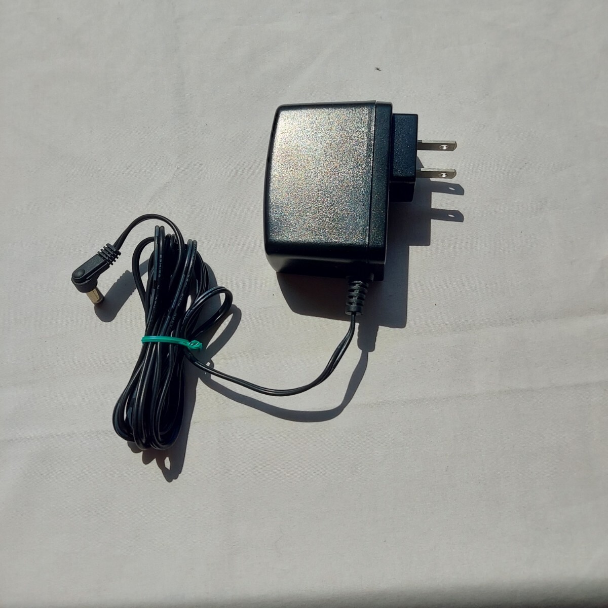 ♪♪アダプター♪ADS-18C-120♪中古♪♪