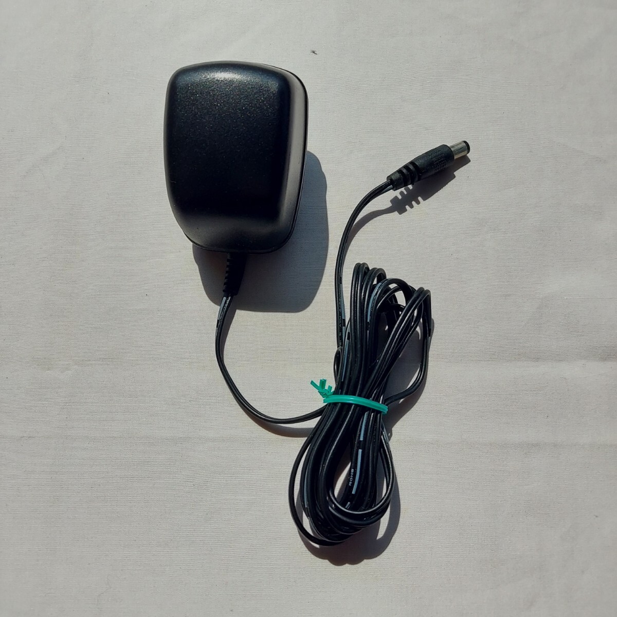 ♪アイリスオーヤマ♪アダプター♪HCD075-0250♪中古♪