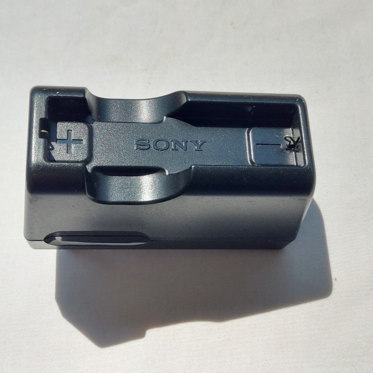 ★SONY★ガム型★バッテリーチャージャー★BC-7DD★中古★