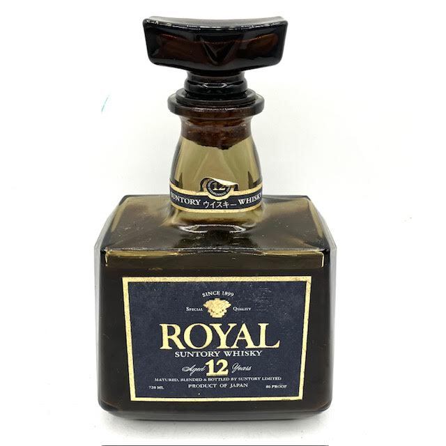 A22 【未開栓】ROYAL　ローヤル　12年　ブルーラベル　ウイスキー　720　43度