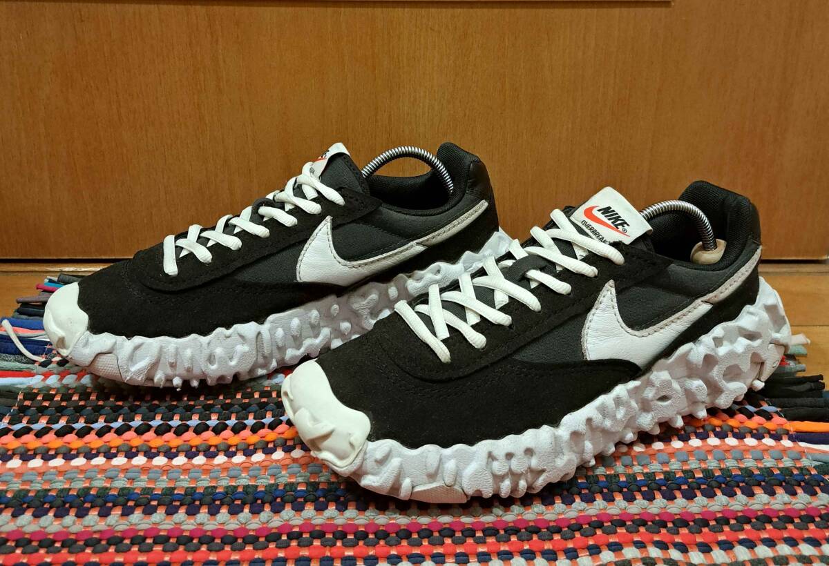 ☆　人気　NIKE　『OVERBREAK』　人気カラー　☆