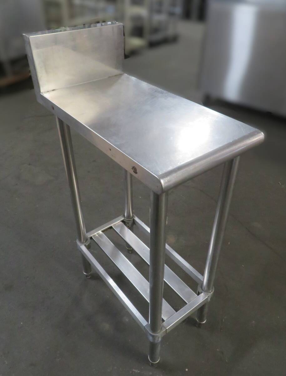 I-94）来店・引き取り限定☆ステンレス製 作業台1台★W300×D600×H855☆厨房機器・業務用・調理台☆中古品