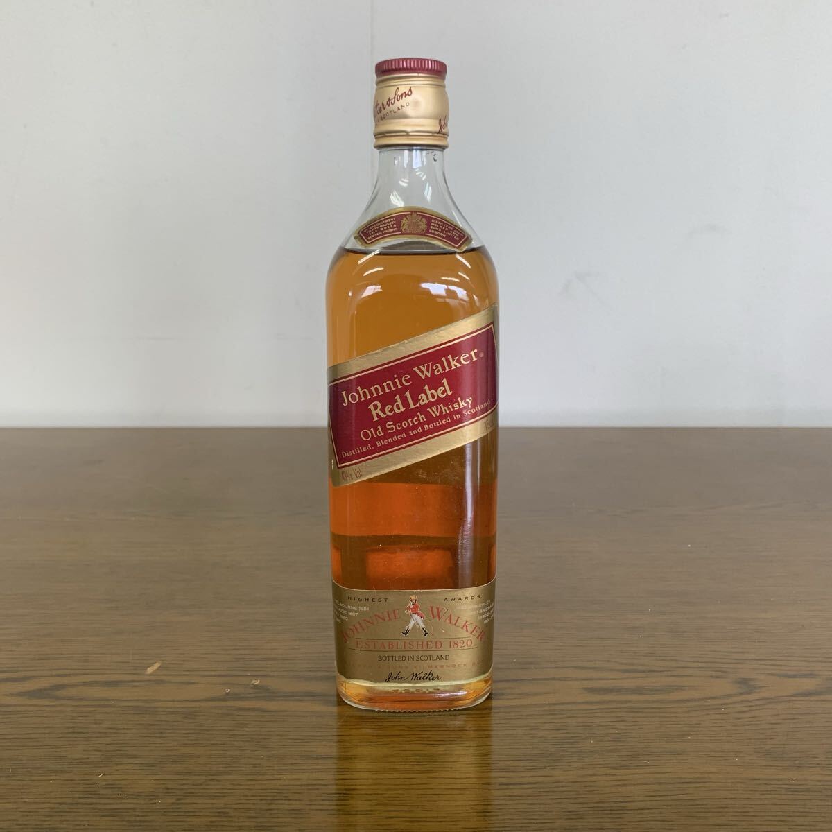 ☆【売り切り】Johnnie Walker/ジョニーウォーカー レッドラベル オールドスコッチウイスキー 750ml 43％　《未開栓》