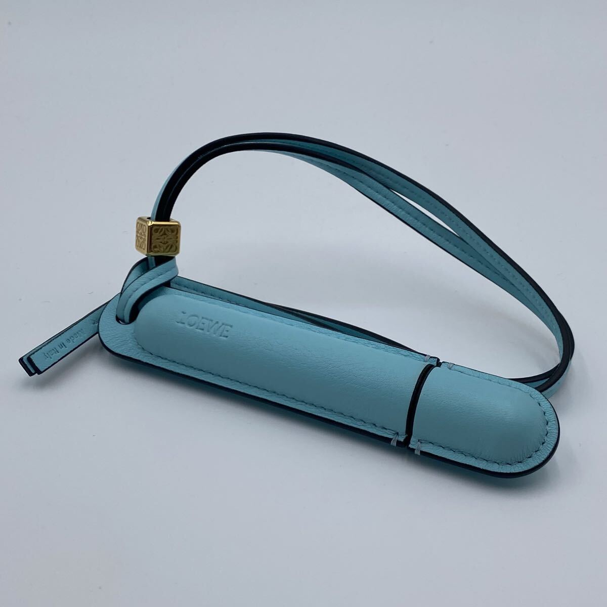 ●【売り切り】LOEWE(ロエベ) ネックストラップ付き 香水ボトルホルダー トラベルスプレー 15ml 