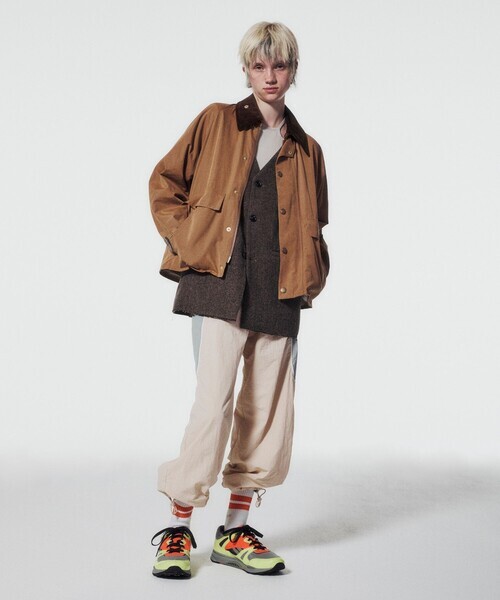 Barbour × 別注 BORROWDALE/ ボロウデール/ジャケット/ トランスポート / TRANSPORT 42　短丈　ユニセックス　ベージュ：Beige